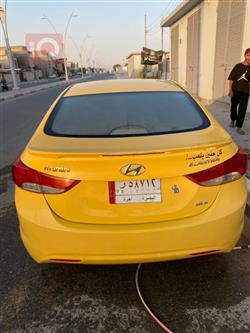 هیوندای ئەلەنترا